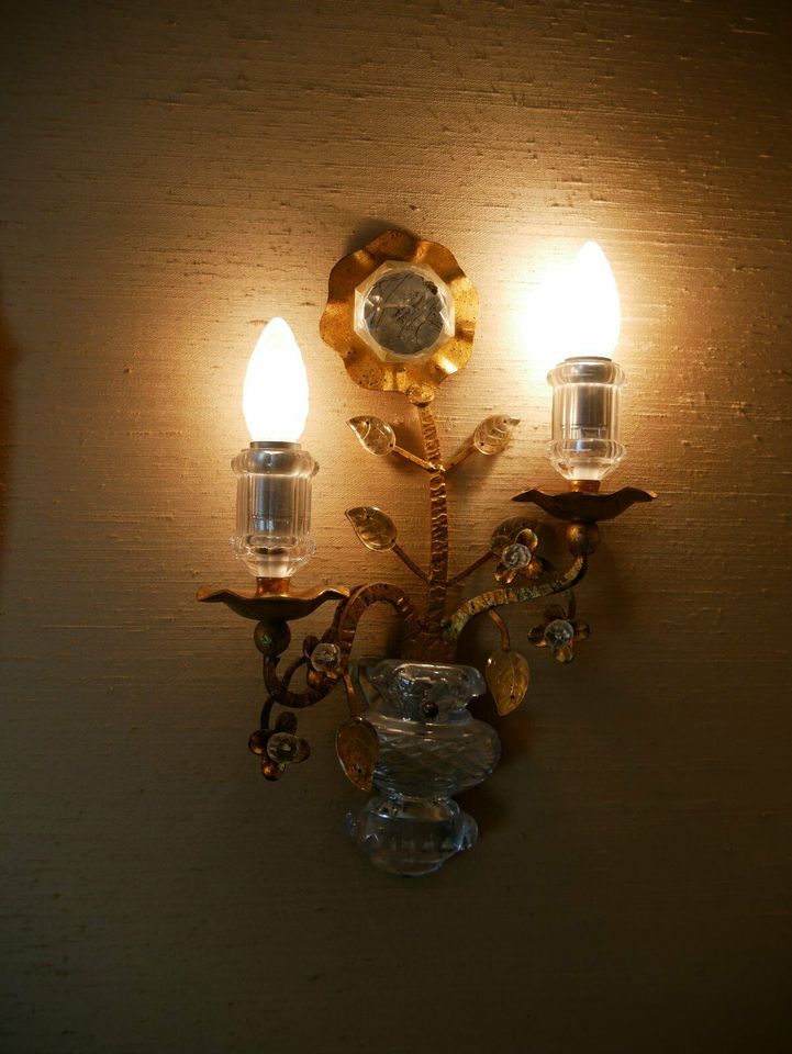 Stilmöbel Barock - Schleiflackkommode + Goldspiegel + Wandlampen in Hiltrup