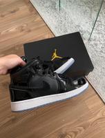 Air Jordan 1 Mid SE Black Düsseldorf - Derendorf Vorschau