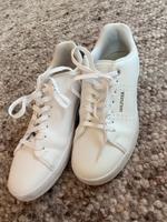 Tommy Hilfiger 41 weiß wie neu Sneaker Schuhe Turnschuhe Thüringen - Greiz Vorschau
