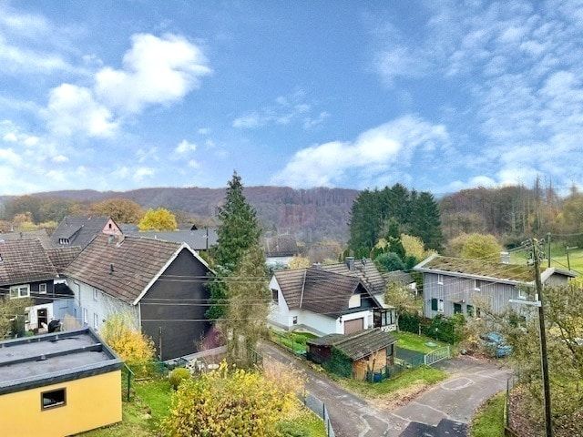 Viel Platz im Grünen, im Garten, im Haus und in der Scheune in Waldbröl