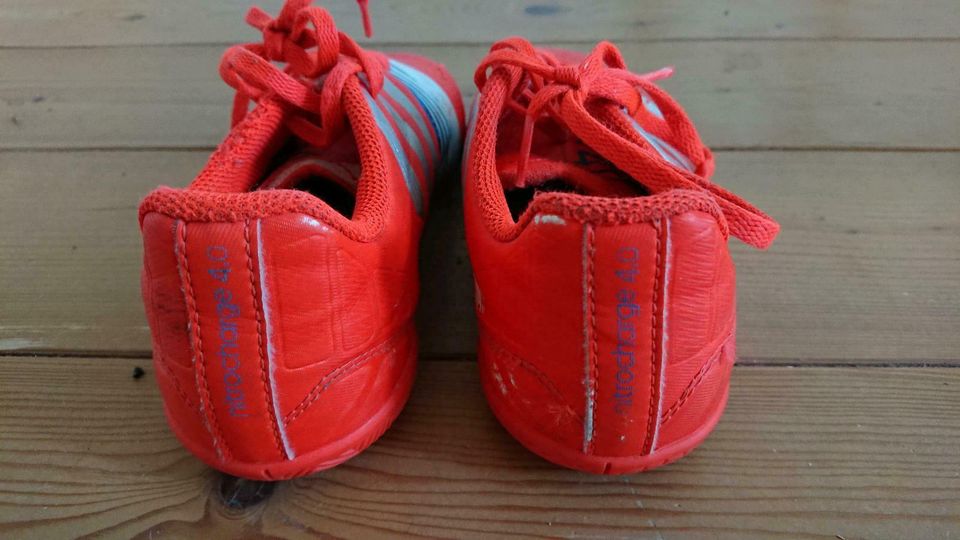 Adidas Nitrocharge 4.0, Gr. 36, in rot, Turnschuh in Norderstedt