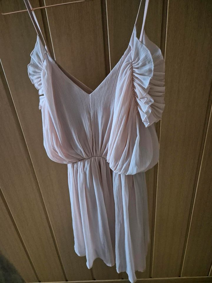 Kleid festlich oder für den Sommer in Am Großen Bruch