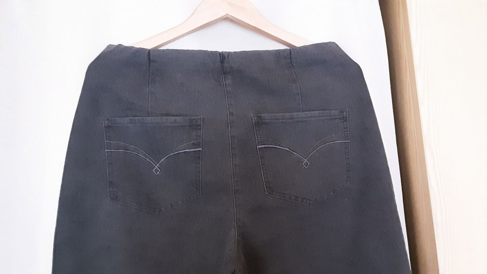 Helena vera Jeans 44 grau NEU HSE24 in Extertal