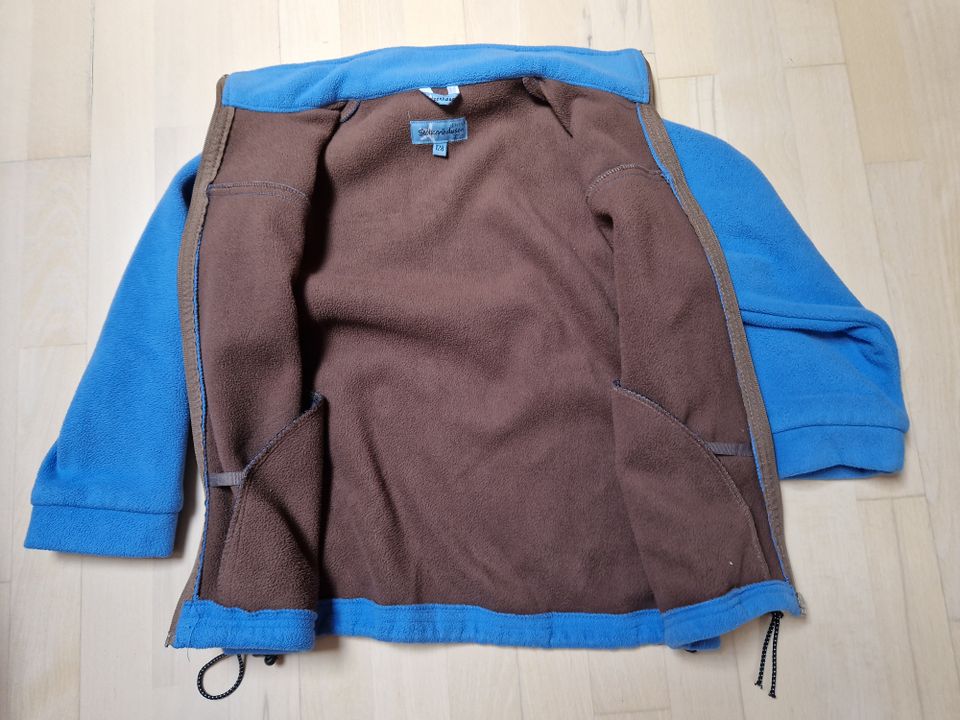 Blaue Fleecejacke von Stolzenhausen in Gr. 128, Jungen / Mädchen in Göttingen