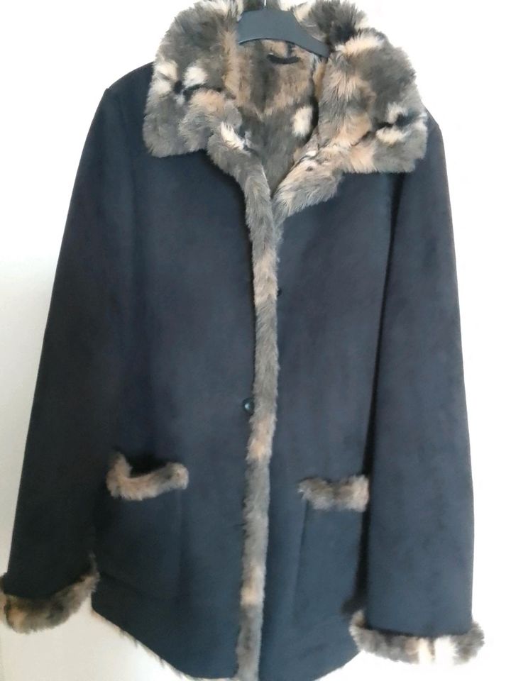 Damen Winterjacke in Bobingen