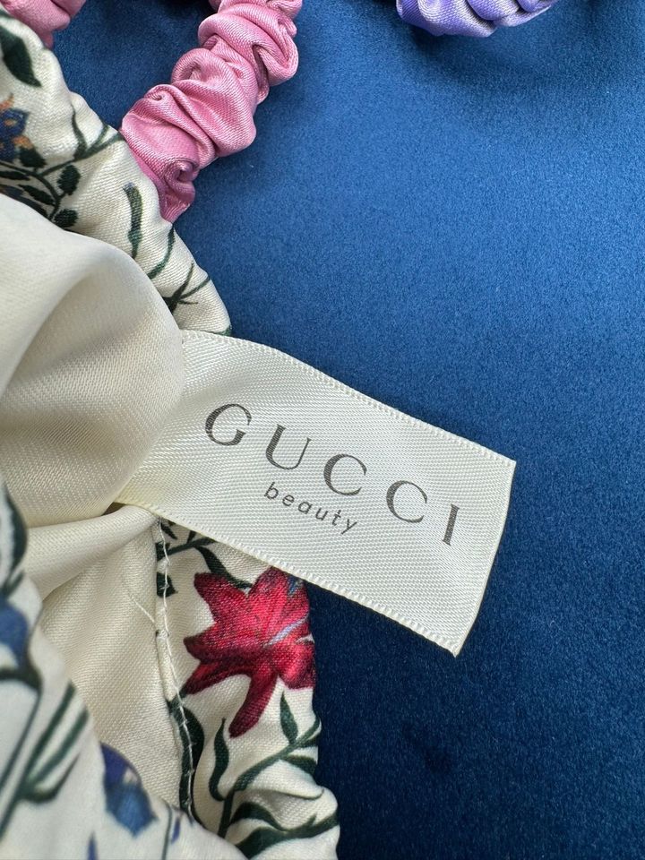 Gucci 3x Haargummi Türkis, Lila, Rosa Neu in Wolnzach