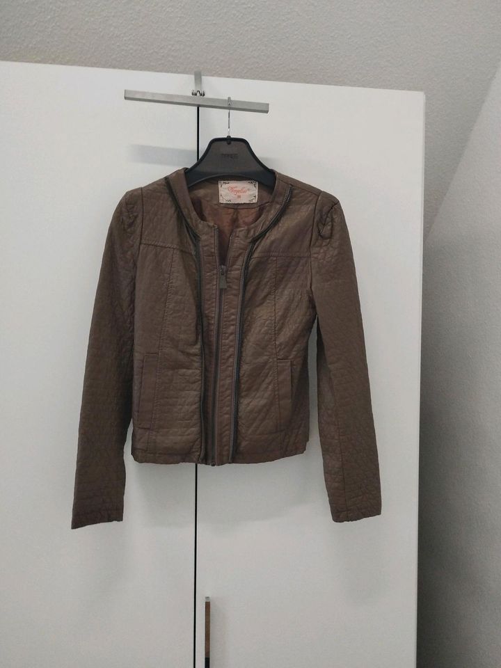 Voyelles (Kunst) Lederjacke, Bikerjacke, Jacke Damen s 36 in  Nordrhein-Westfalen - Troisdorf | eBay Kleinanzeigen ist jetzt Kleinanzeigen