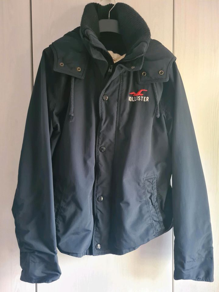 Hollister Winterjacke   Gr. XL  BLAU in Niederkassel