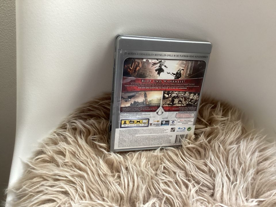 Assassins Creed 2 Platinum PS3 Game Spiel Gaming in Gießen