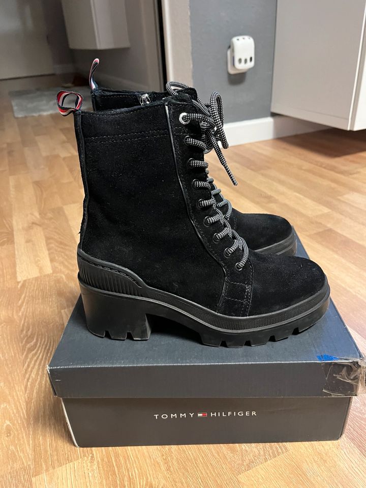 Tommy Hilfiger Stiefel in Berlin