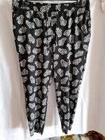 Leichte Sommerhose Freizeithose 7/8 Gr.44/46 schwarz weiß Yessica Sachsen - Dippoldiswalde Vorschau
