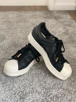 Adidas Superstar Plateau Gr. 40 schwarz Baden-Württemberg - Ehingen (Donau) Vorschau