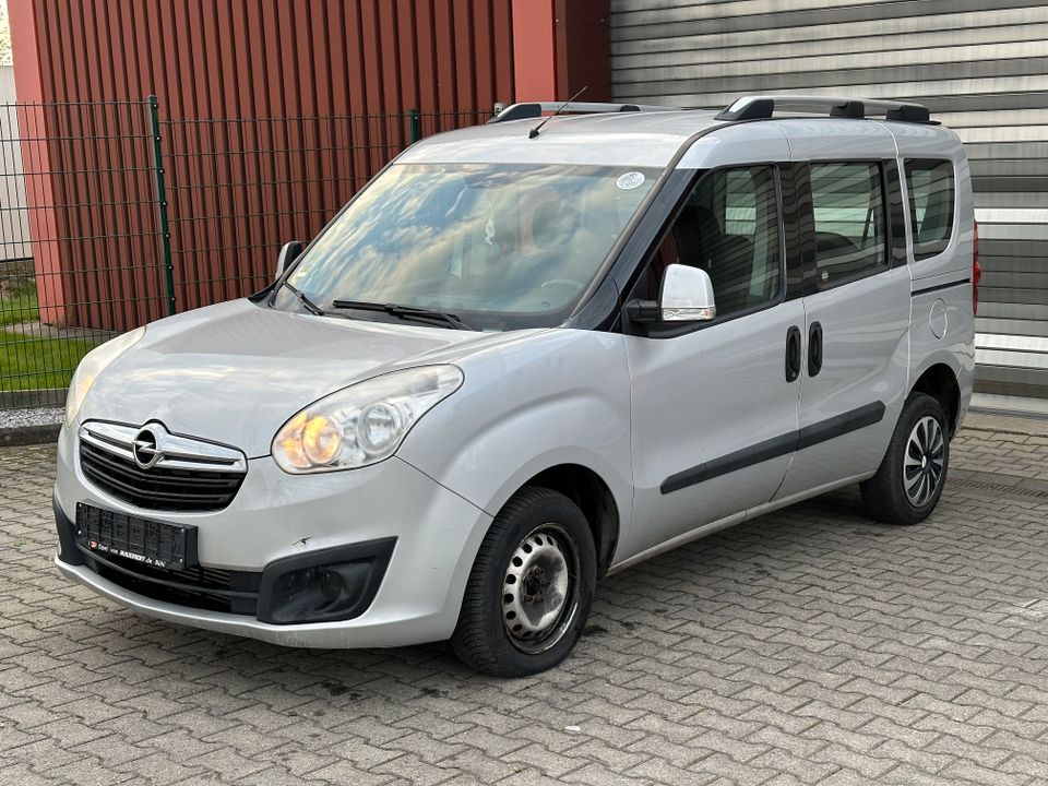 Opel Combo D Edition L1H1 NETTO 4000€!!!!!! in Leverkusen