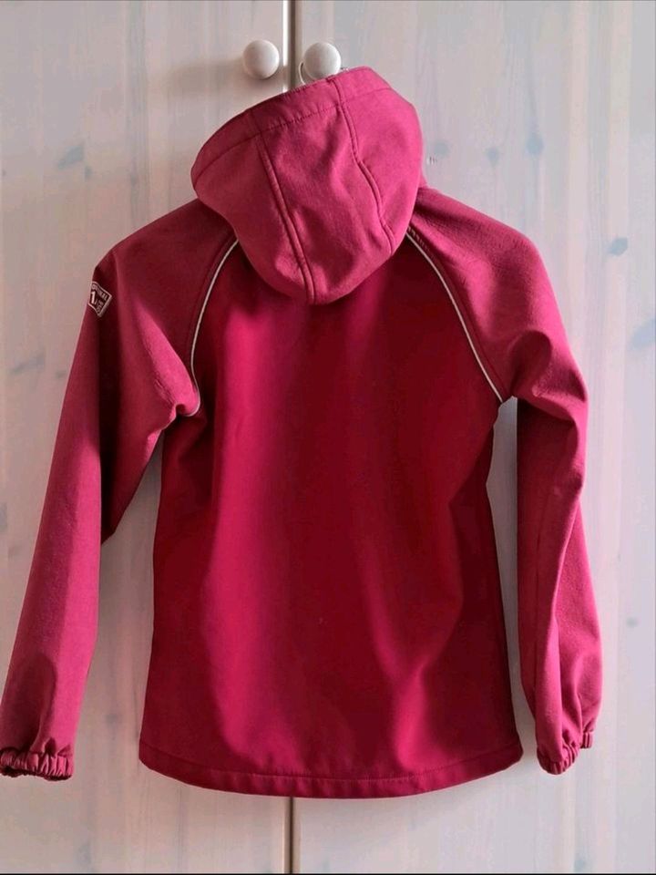 Playtech/Name it Softshelljacke 152/158 in Weener