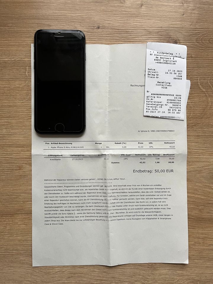 Apple I Phone 8 64GB Defekt in Wettstetten