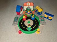 Fisher price little people kleine Stadt mit Kreisverkehr Berlin - Reinickendorf Vorschau