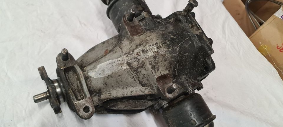 Mercedes W114, W115 Strich 8,  /8 Differential vom 220D, 3.92 ok in Brackenheim