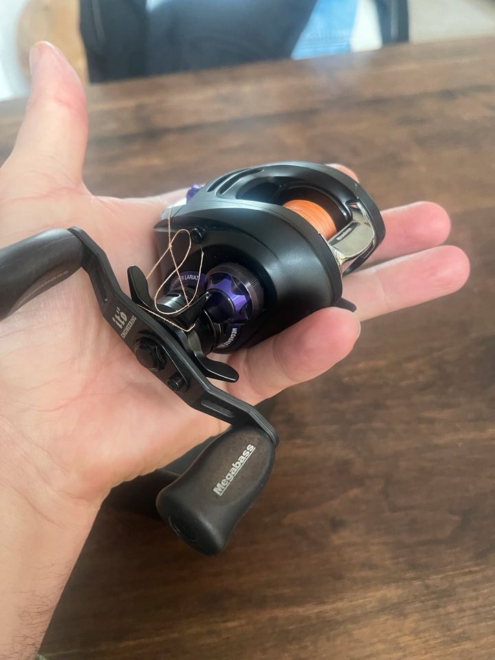 Megabass Hyper Lariat 71 ( No Daiwa Shimano Deps Evergreen Steez in Rheda-Wiedenbrück