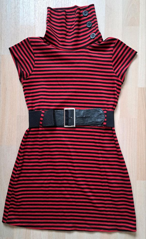 Kleid C&A schwarz-rot gestreift mit Gürtel Gr. 34 oder Gr. 152 in Potsdam