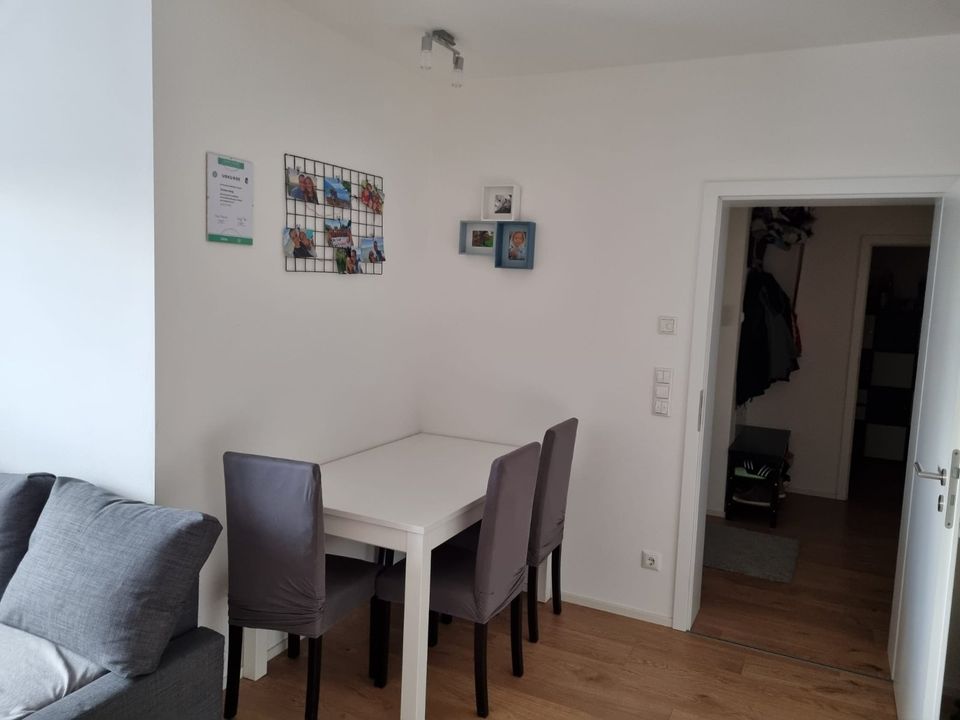 2 Zimmer DG Wohnung, ca. 51m²,Ortsmitte,BJ 2021 in Schierling