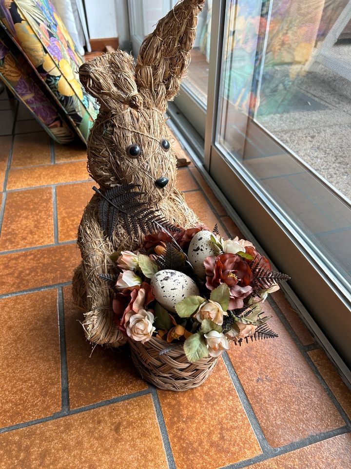 Osterhase, Osterhasen Deko, Osterdeko handgefertigt in Dortmund