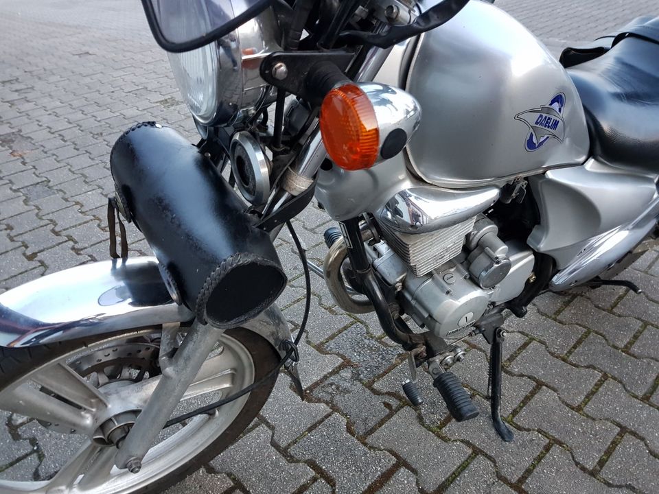 125`er Chopper Daelim VS 125 F Garagenfund Rentnerfahrzeug in Schwerte