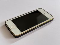 iPhone 5 5s SE Rahmen Cover schwarz gold Schutz Bumper Metall Kr. München - Oberschleißheim Vorschau