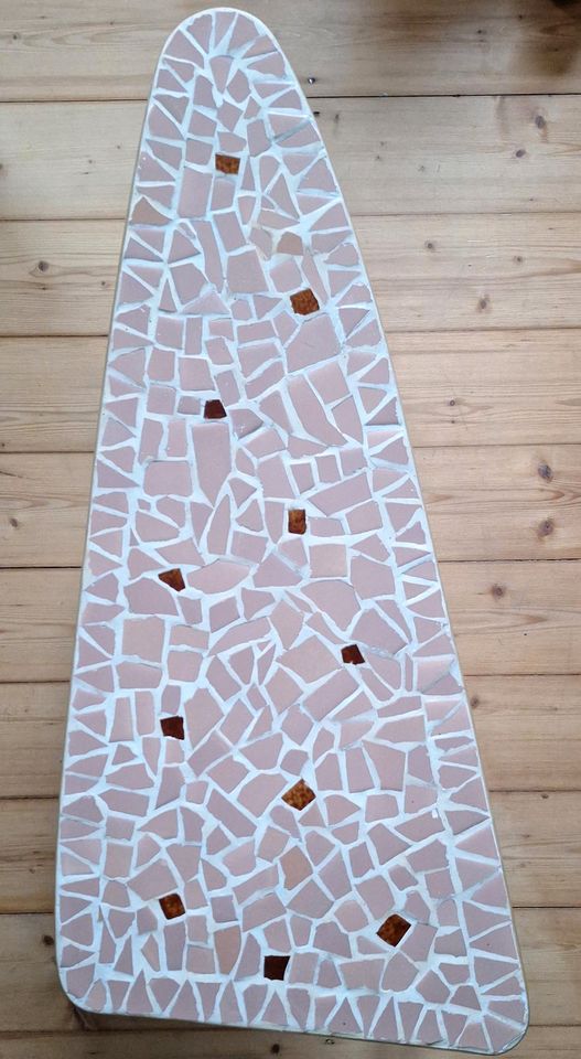 Nierentisch, großer Blumentisch Mosaik Dreibein 50er Mid Century in Solingen