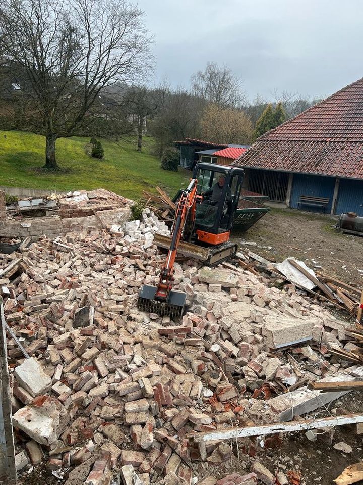 Bagger kx027 zu vermieten in Blomberg