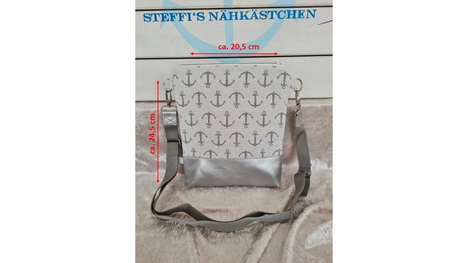 Umhängetasche „Steffi“ Anker grau hell / Gurtbandtasche in Hamburg