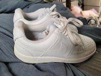 Nike Damen Turnschuhe weiss Kreis Ostholstein - Malente Vorschau