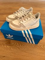 Adidas Supercourt Gr. 26 Unisex Kinder Sneaker Brandenburg - Cottbus Vorschau