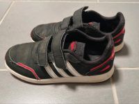 Adidas Sneaker / Turnschuhe / Sportschuhe Gr 35 schwarz Baden-Württemberg - Ludwigsburg Vorschau