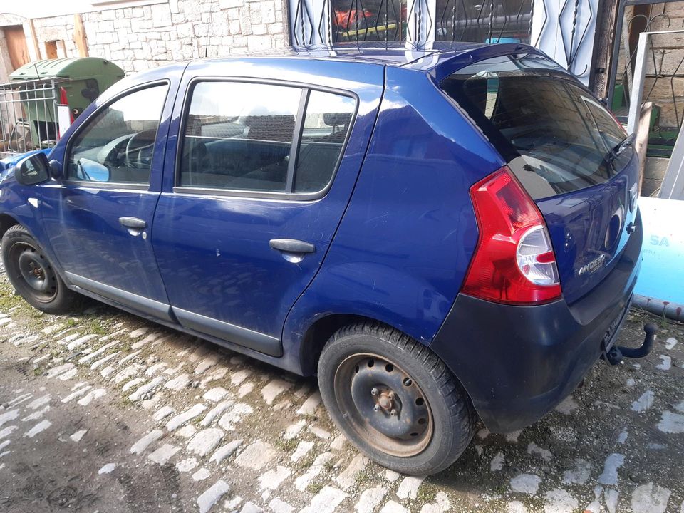 Ersatzteile Dacia Sandero 2008 1,4 Benzin in Schkölen