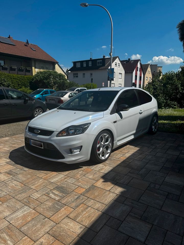 Ford Facus ST MK2 Facelift Electric White selten! in Bischofsheim