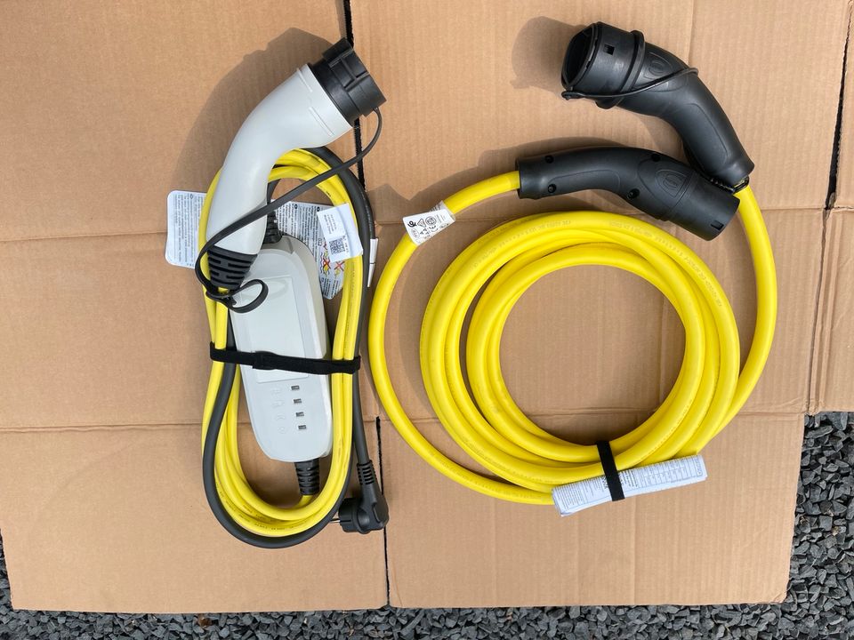 NEU ORIGINAL VW Ladekabel 230V / 50Hz Laden E-Ladekabel in  Nordrhein-Westfalen - Viersen