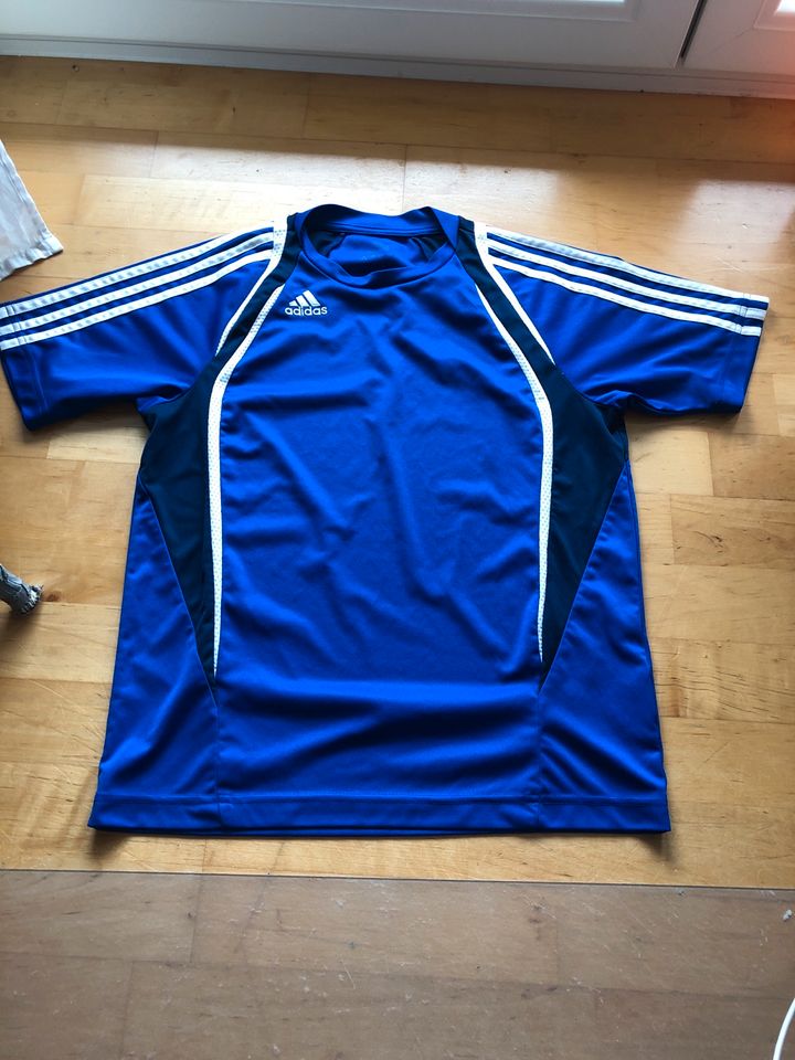 Sportshirt T-Shirt Adidas 164 in Sandhausen