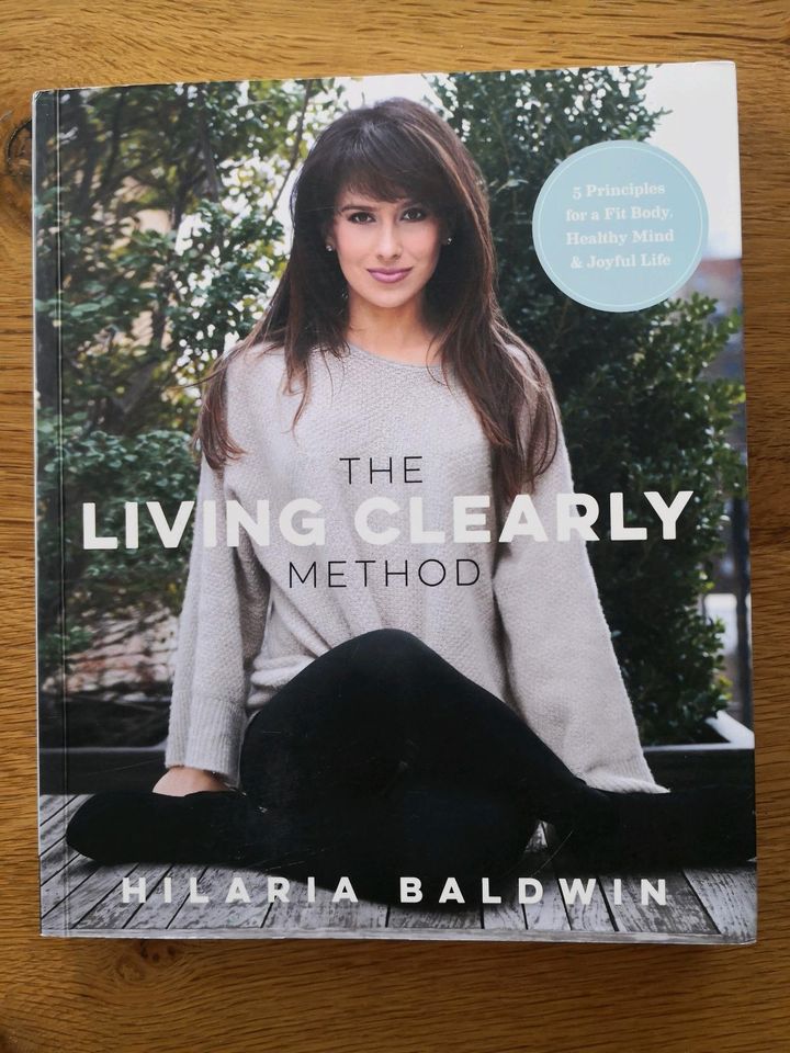 Hilaria Baldwin The living clearly method Buch in Erlangen