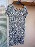 Damen Sommerkleid grau/weiß mit Blümchen, Größe S, v. Only Berlin - Steglitz Vorschau