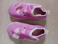 Badeschuhe Schwimmschuhe Größe 23 Baden-Württemberg - Ehingen (Donau) Vorschau