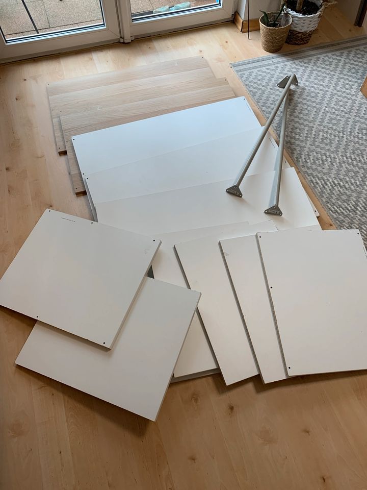 IKEA Pax/Komplement Einlegeböden und Kleiderstangen in Kleinmachnow