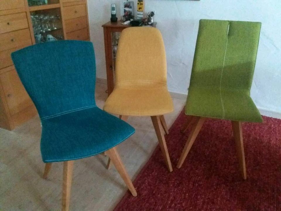 Esstisch und 6 Stühle in Walzbachtal