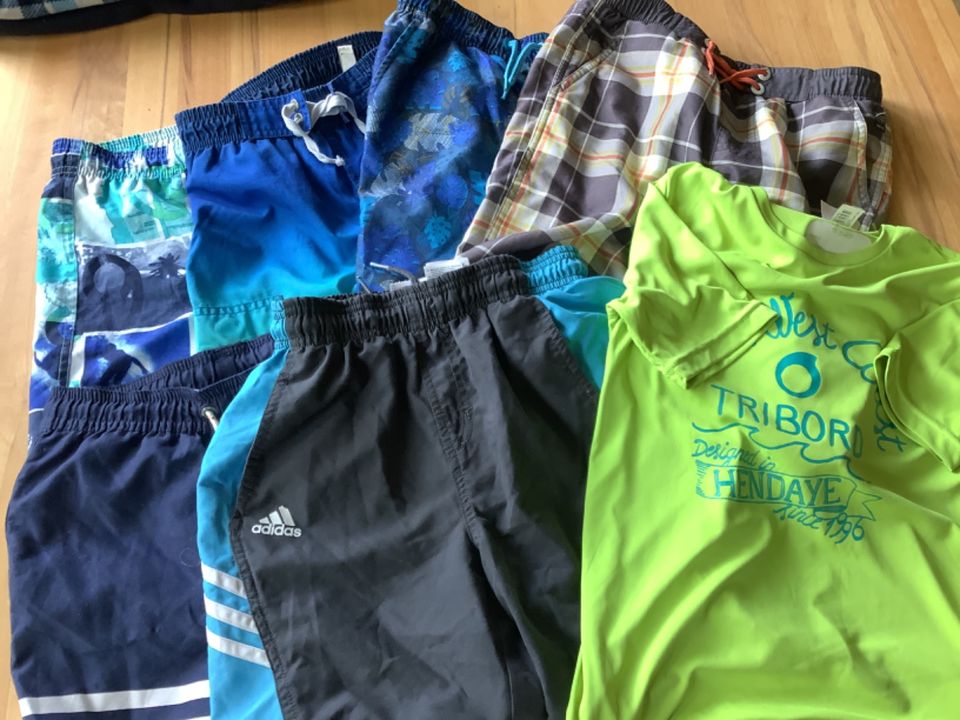 Badeshorts  Shirt Adidas Esprit Tom Taylor Tribord Größe 140 in Mecklenbeck