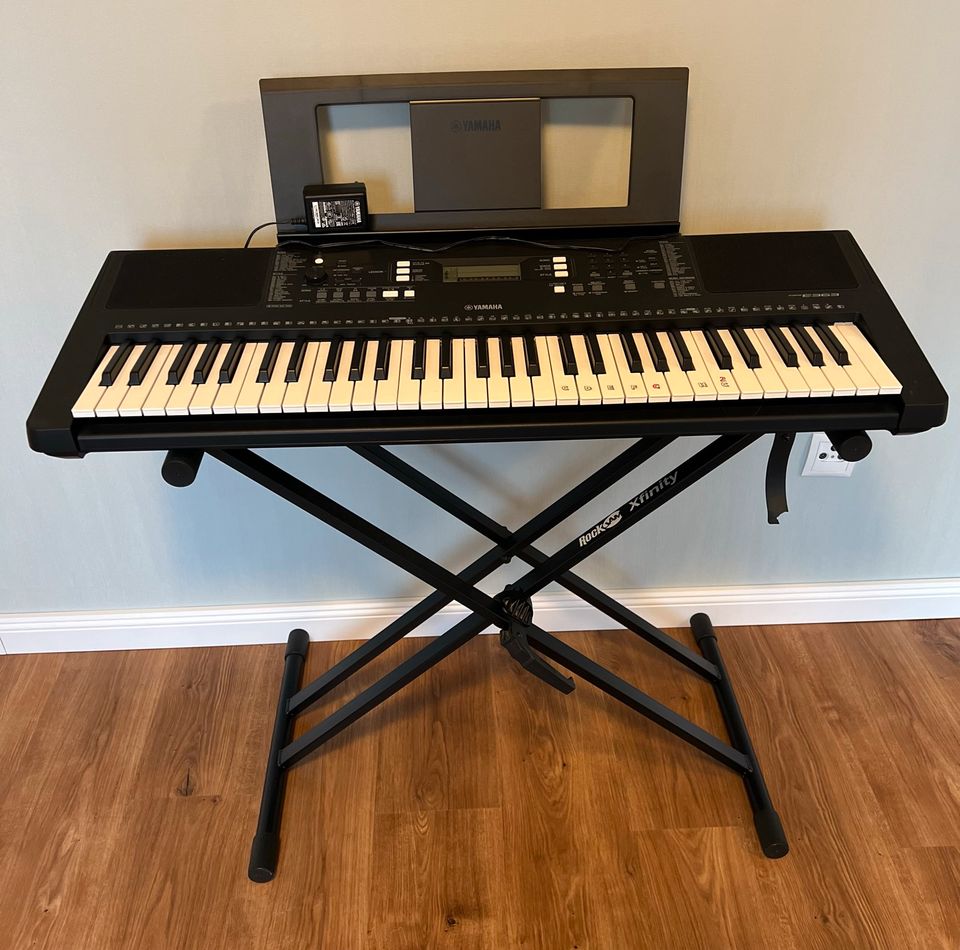 Keyboard Yamaha  PSR-E363, Top in Alfhausen