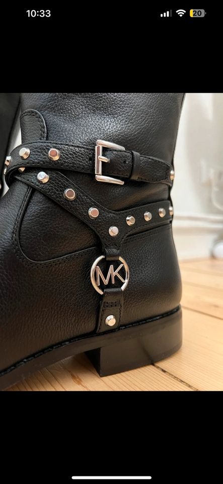 NEU Stiefel Michael Kors in Genthin