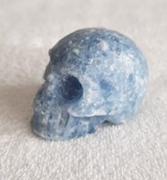 Kristallschädel Skull Totenkopf aus blauem Calcit * Berlin - Pankow Vorschau