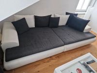 Grosszügiges Big sofa 300 x 150 Schlafcouch  mit Kissen Bayern - Stadtbergen Vorschau