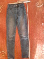 H&M Divided Blaue Skinny Mid Waist Stretch Jeans 34 (32) Rheinland-Pfalz - Waldbreitbach Vorschau