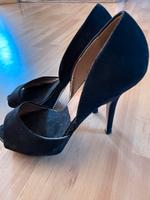 Pumps zara schwarz Nordrhein-Westfalen - Niederkassel Vorschau