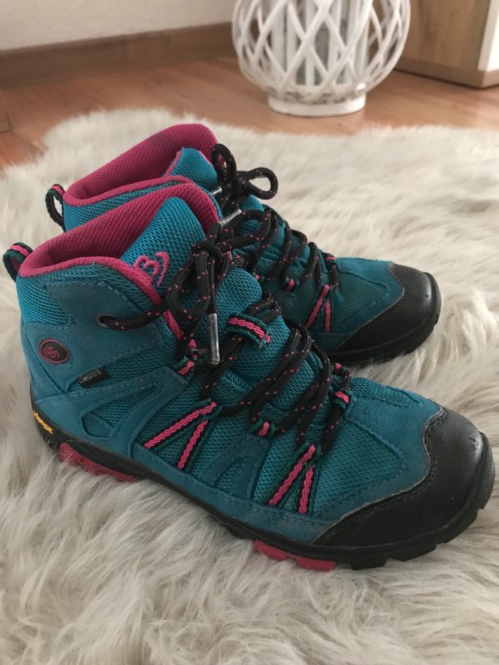 Brütting Kinder Trekking Schuhe in Baunatal